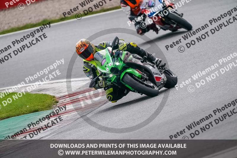 donington no limits trackday;donington park photographs;donington trackday photographs;no limits trackdays;peter wileman photography;trackday digital images;trackday photos